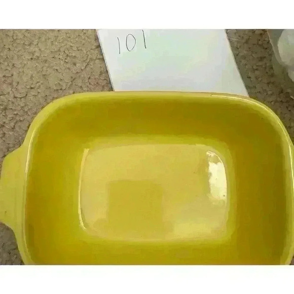 Vintage Pfaltzgraff 1983 FTDA 16 oz Casserole Bread Loaf Baking Dish Yellow - Picture 10 of 10